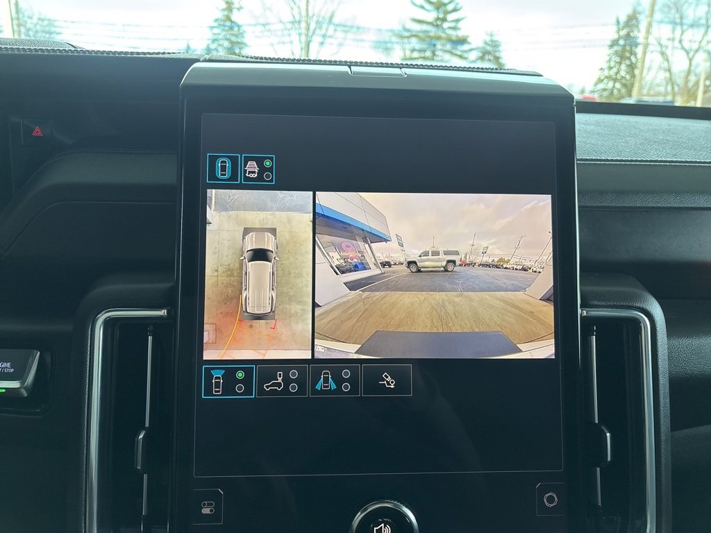 Used 2025 GMC Yukon Denali image 19