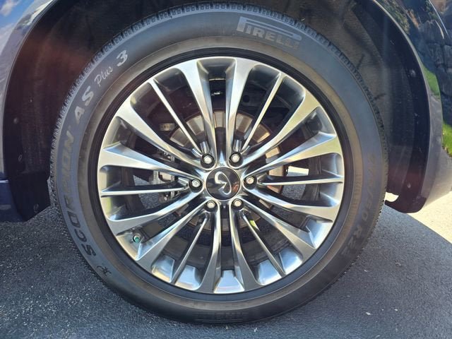 Used 2021 INFINITI QX80 Sensory w/ Cargo Package AWD/4WD image 11