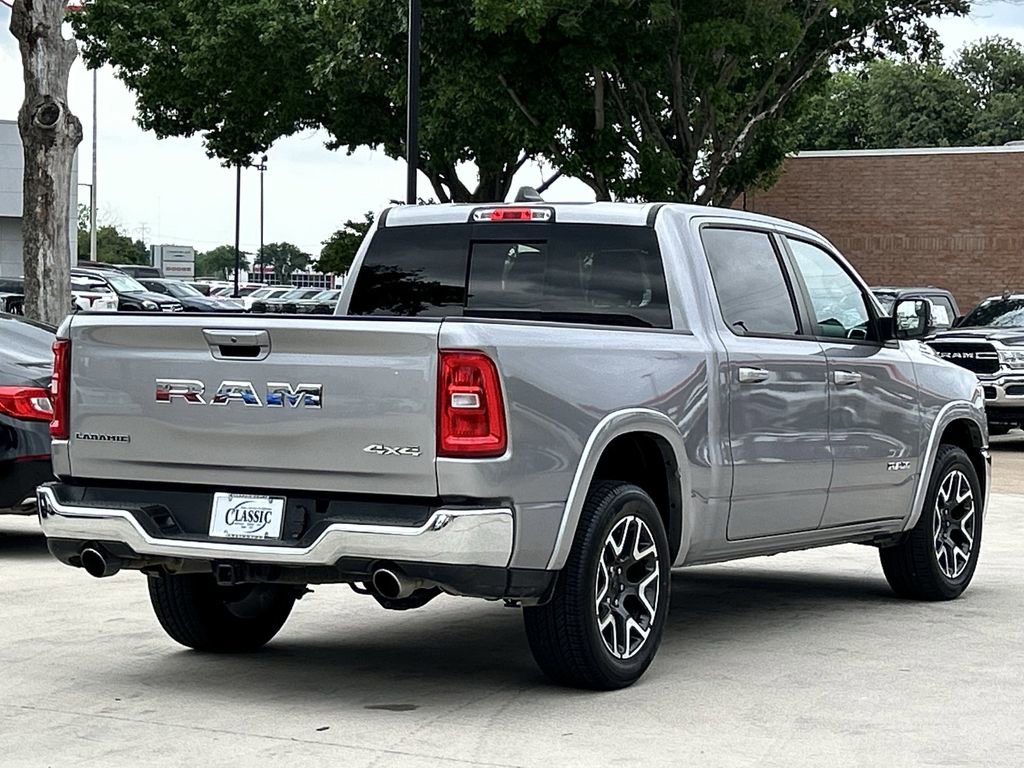 Used 2025 RAM 1500 Laramie AWD/4WD image 4