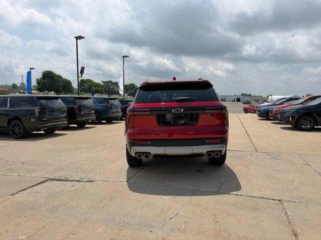 Used 2025 Chevrolet Traverse Z71 w/ Driver Confidence Package AWD/4WD image 5