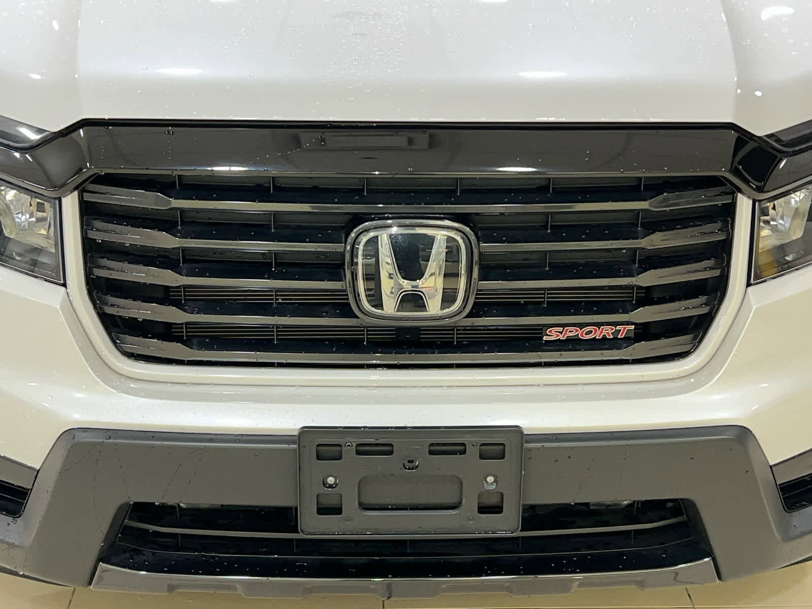 Used 2023 Honda Ridgeline Sport image 4