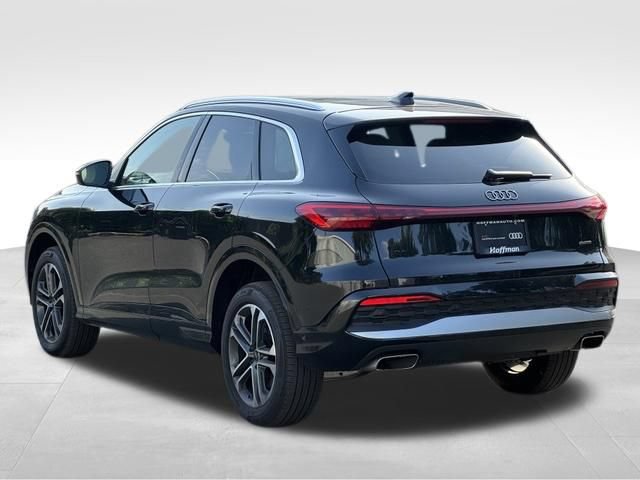 Certified 2025 Audi Q5 Premium Plus w/ Premium Plus AWD/4WD image 5