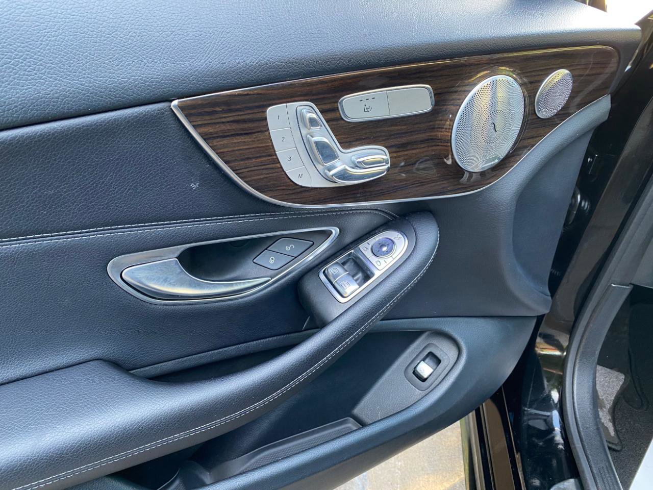 Used 2019 Mercedes-Benz C 300 Coupe image 26