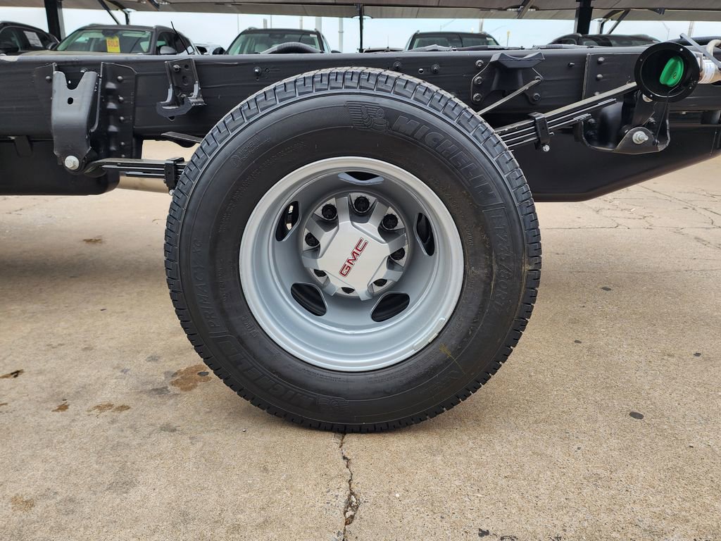 New 2026 GMC Sierra 3500 Pro image 49