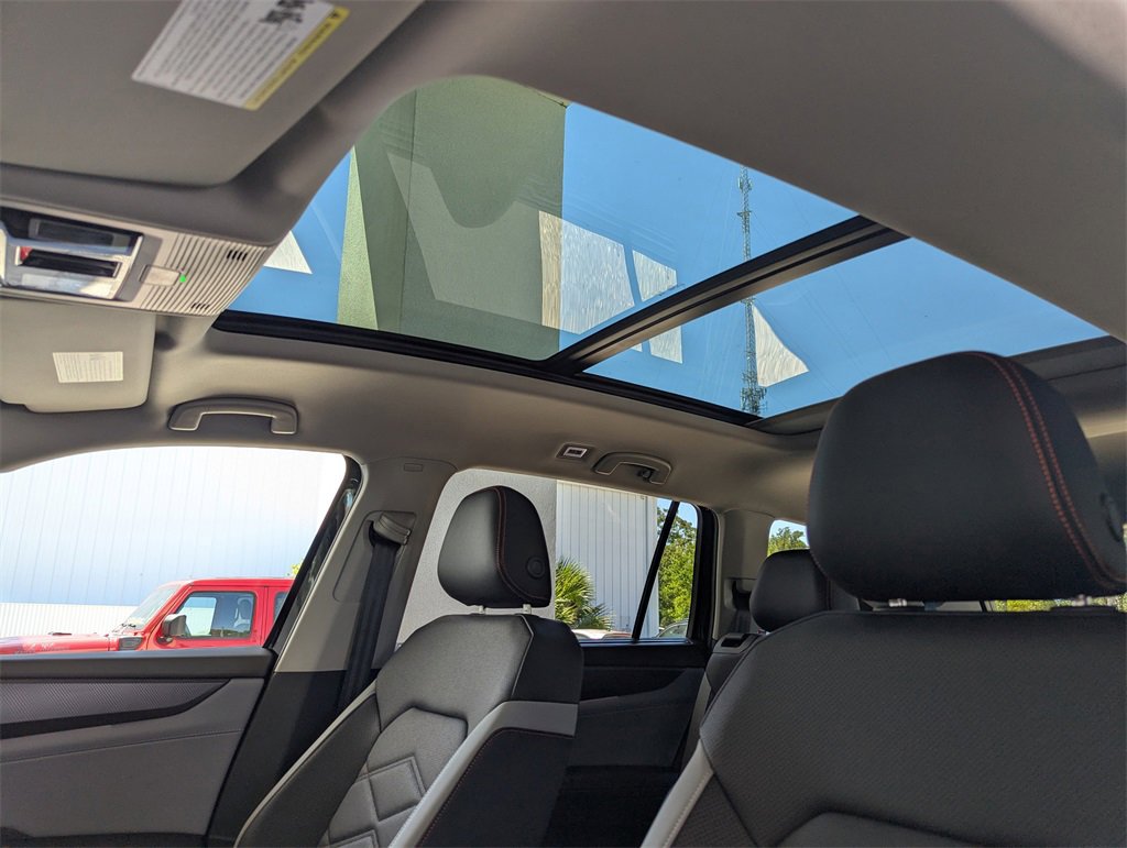 New 2026 Volkswagen Atlas Peak Edition image 29