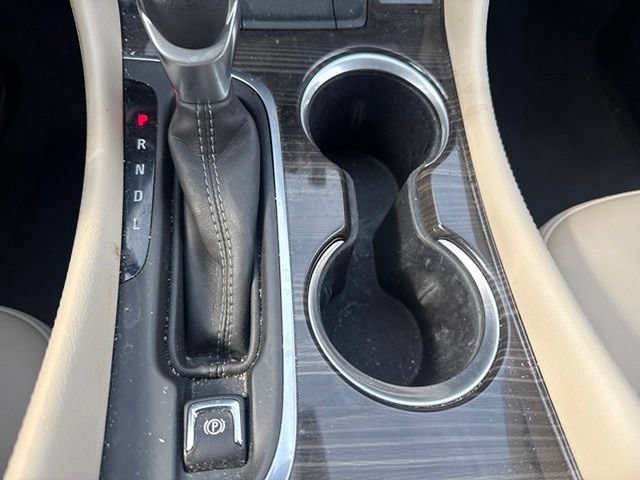 Used 2020 Buick Envision Essence FWD image 13