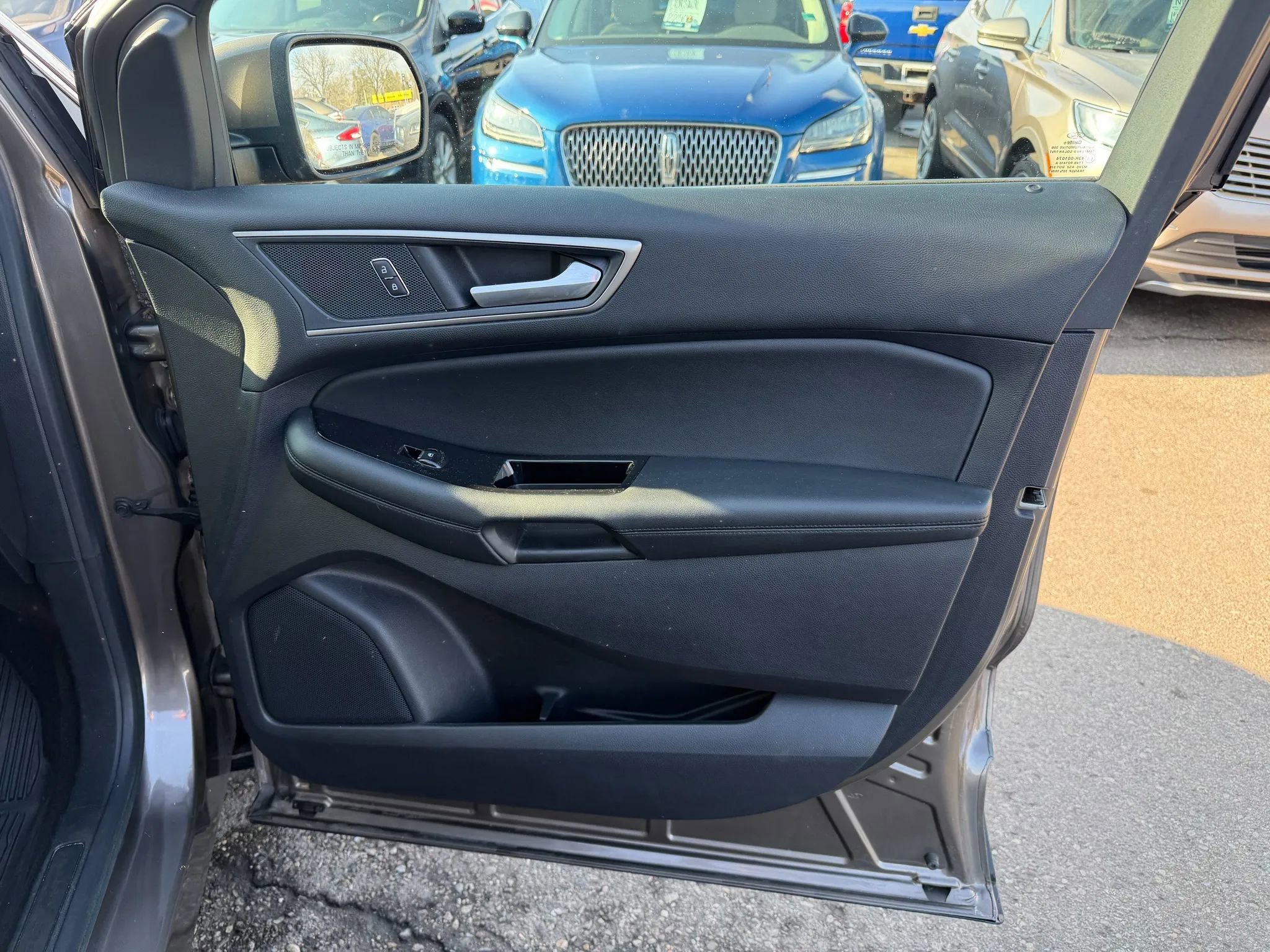 Used 2019 Ford Edge SEL w/ Equipment Group 201A image 34