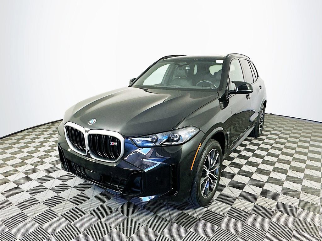 Used 2025 BMW X5 M60i image 4