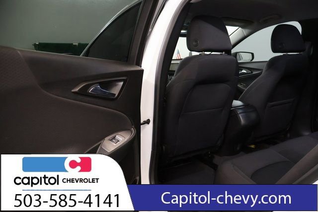 Used 2023 Chevrolet Malibu LS FWD image 29