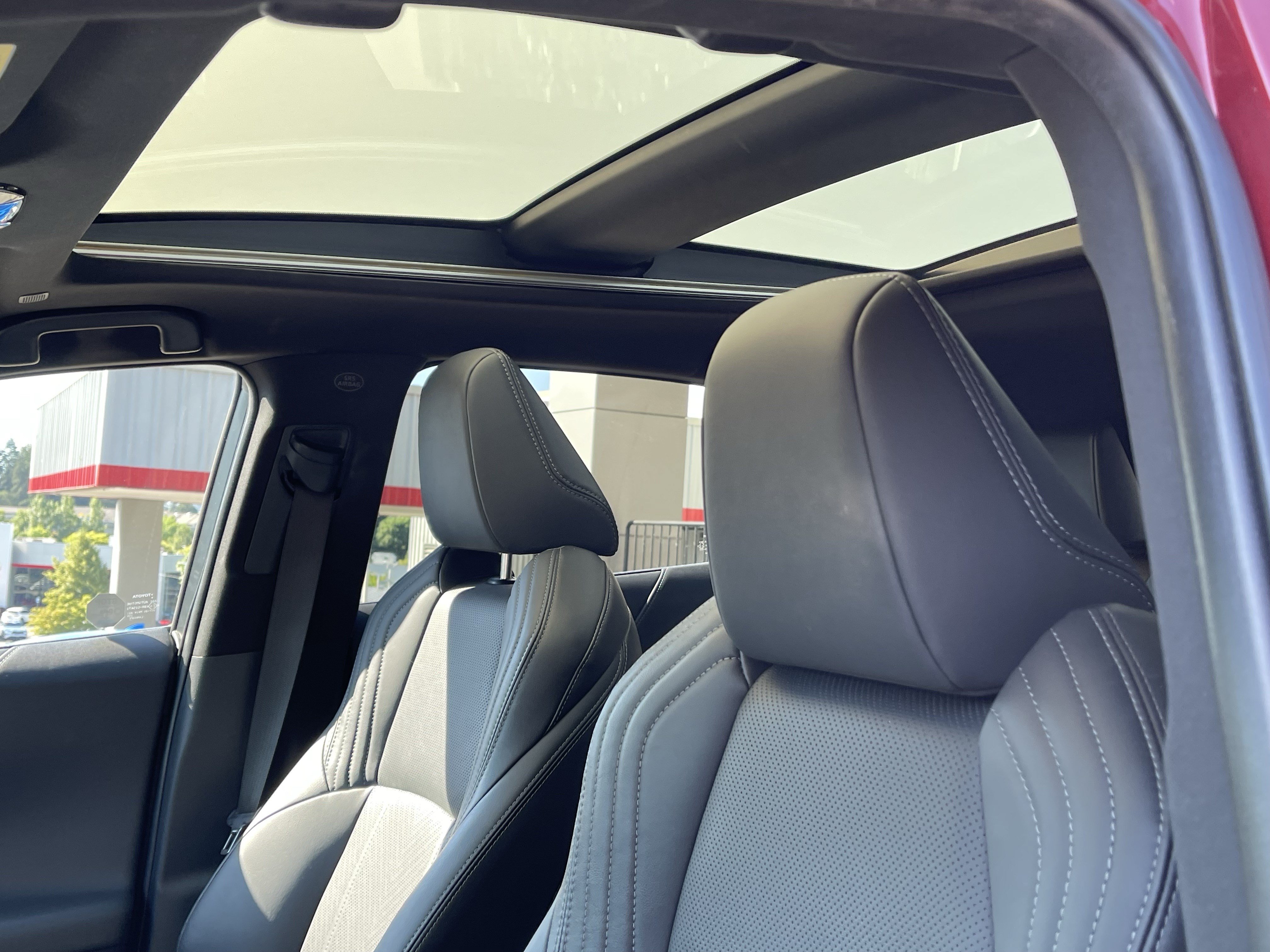 Certified 2023 Toyota Venza Limited AWD/4WD image 19