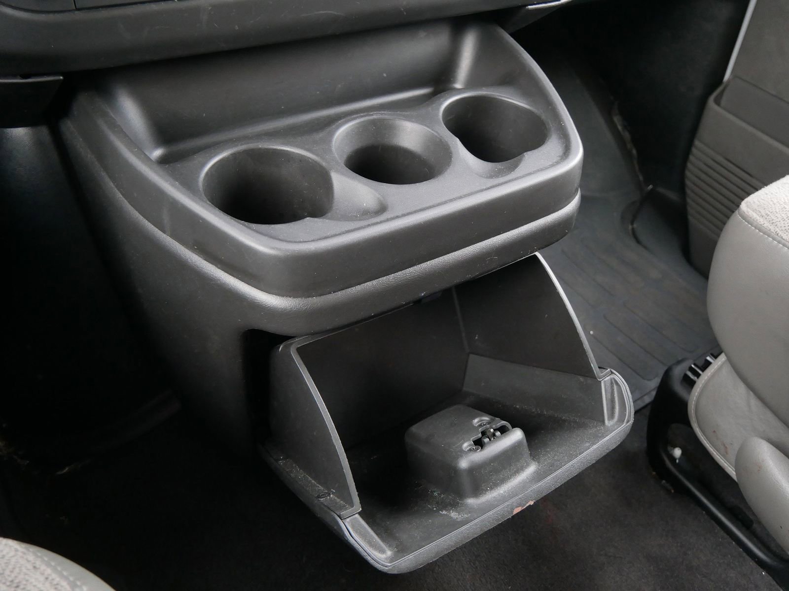 Used 2025 GMC Savana 3500 LT w/ LT Preferred Equipment Group image 26