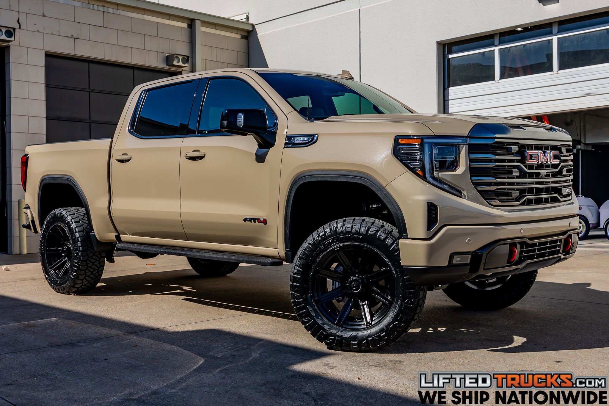 Used 2023 GMC Sierra 1500 AT4 w/ AT4 Premium Package image 1