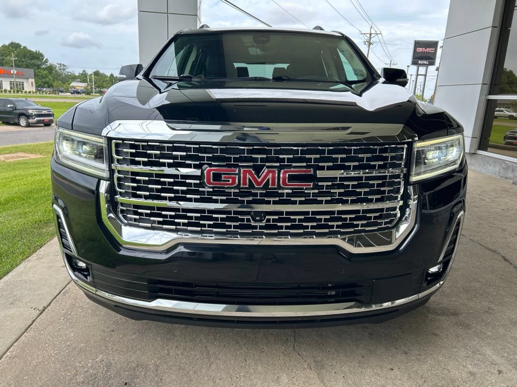 Certified 2023 GMC Acadia Denali w/ Denali Technology Package FWD image 3