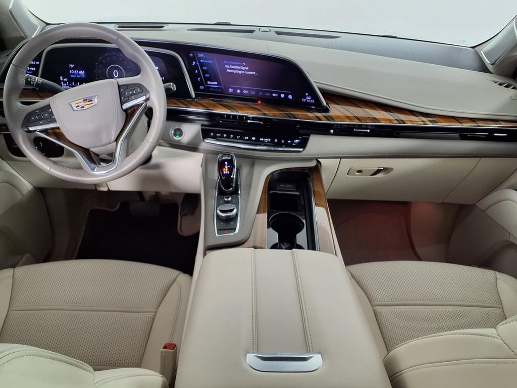 Used 2022 Cadillac Escalade Premium Luxury Platinum RWD image 12