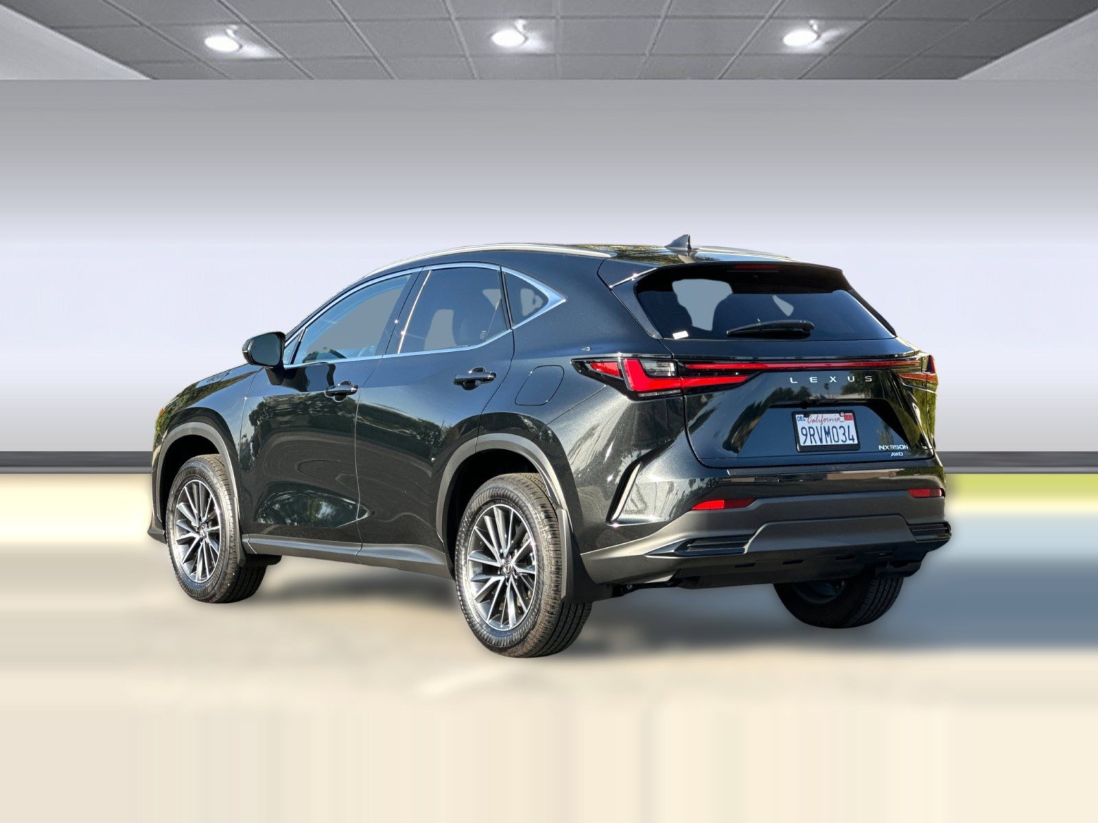 Used 2025 Lexus NX 350h AWD w/ Accessory Package (P5) image 3