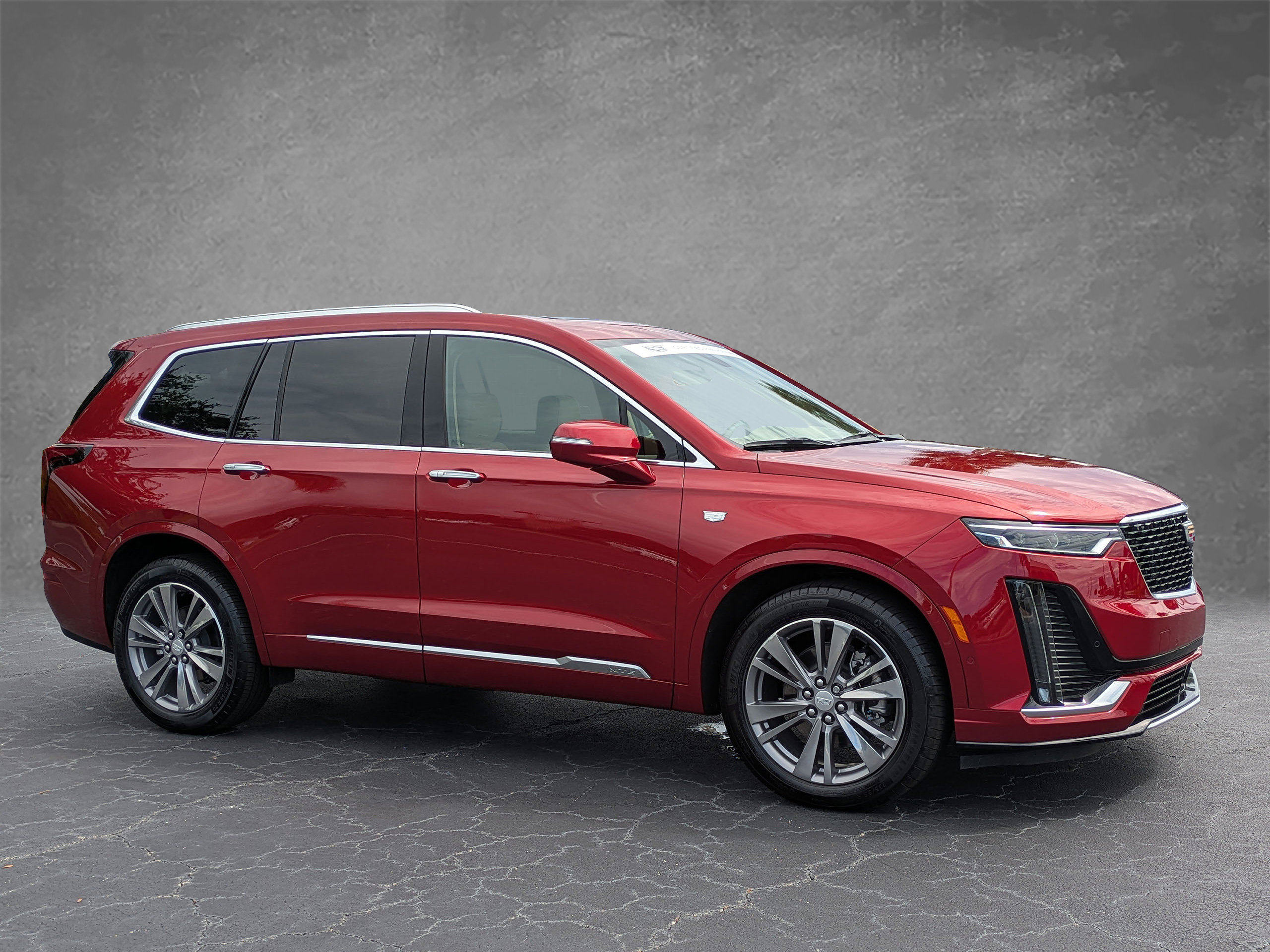 Certified 2025 Cadillac XT6 Premium Luxury w/ Platinum Package AWD/4WD image 7