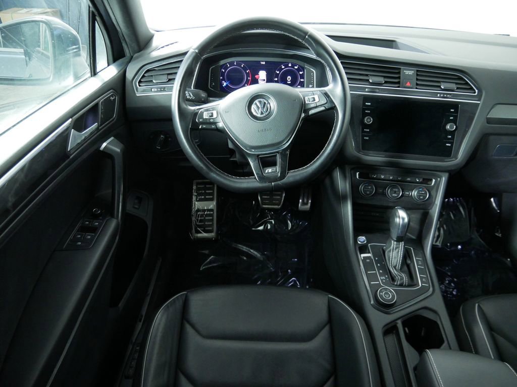 Used 2021 Volkswagen Tiguan SEL Premium R-Line image 20