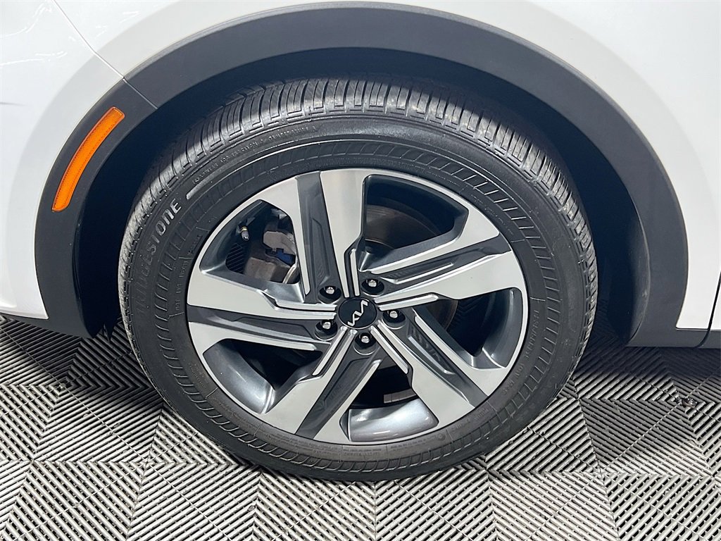 Used 2023 Kia Sorento SX Prestige image 29