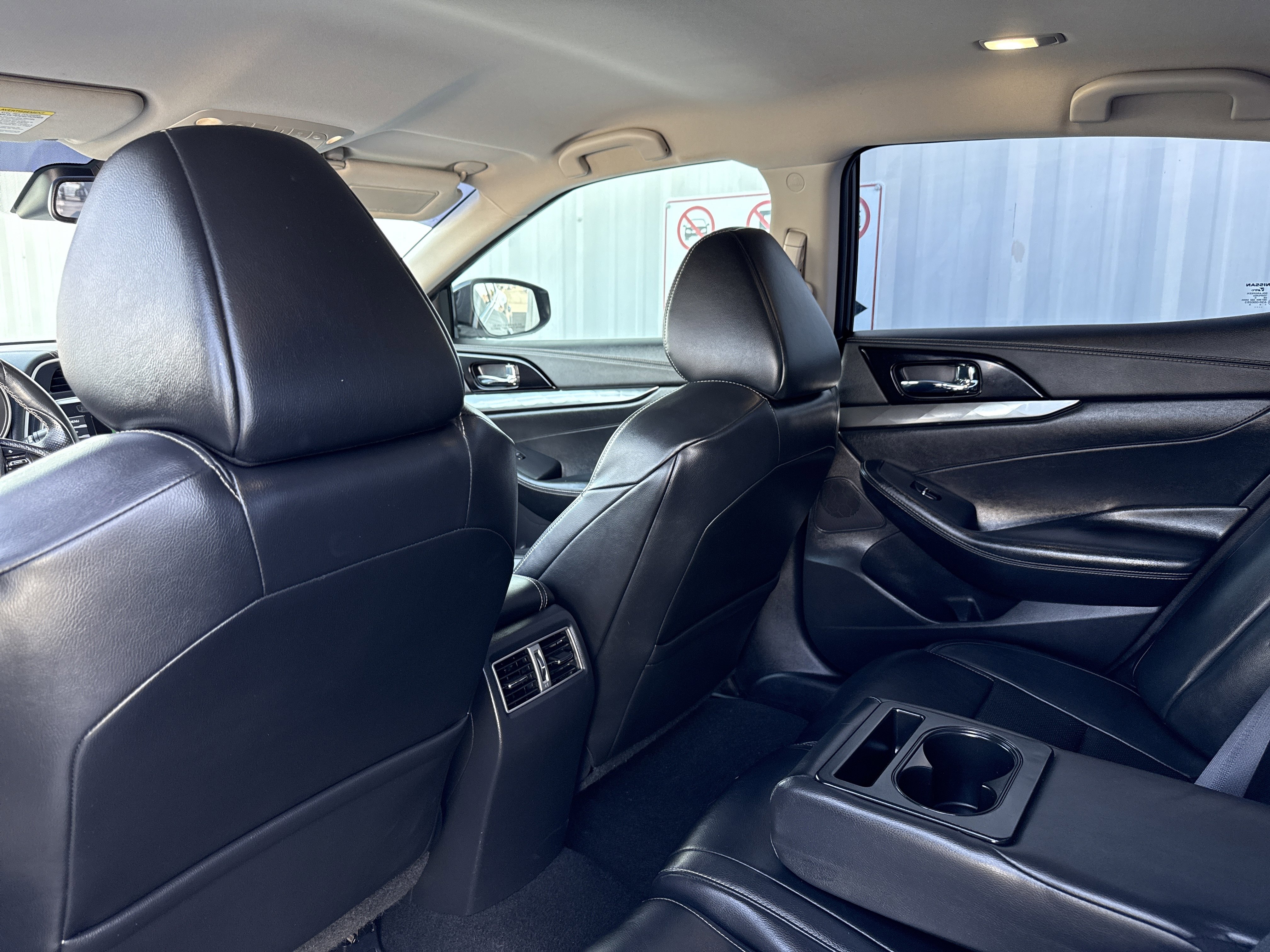 Used 2021 Nissan Maxima 3.5 SV w/ Floor Mat Group image 32