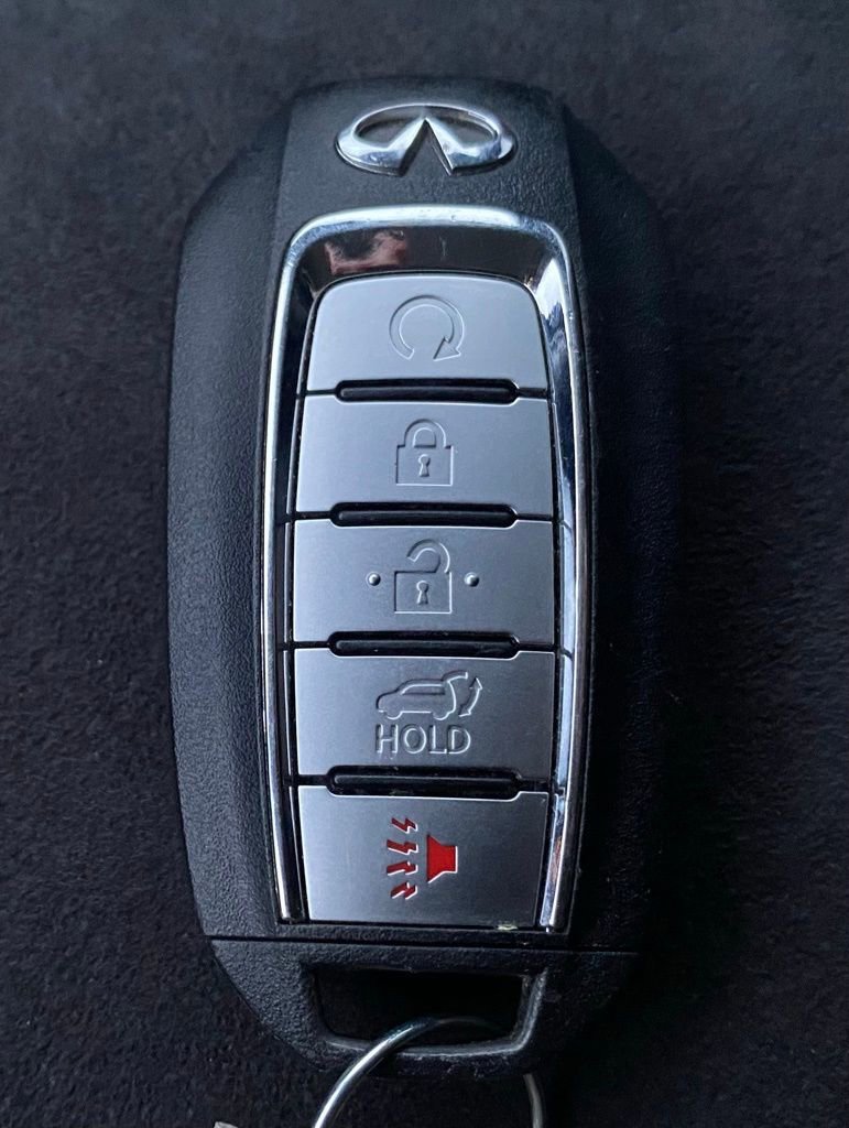 Used 2022 INFINITI QX50 Sensory image 34