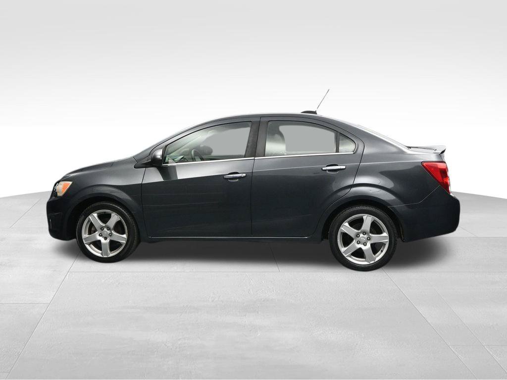 Used 2016 Chevrolet Sonic LTZ FWD image 2