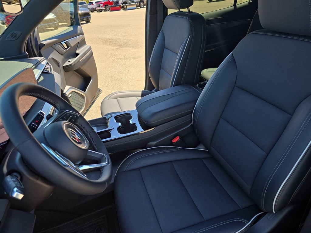 Certified 2025 Buick Enclave Preferred w/ Trailering Package, 5000 lbs. AWD/4WD image 17