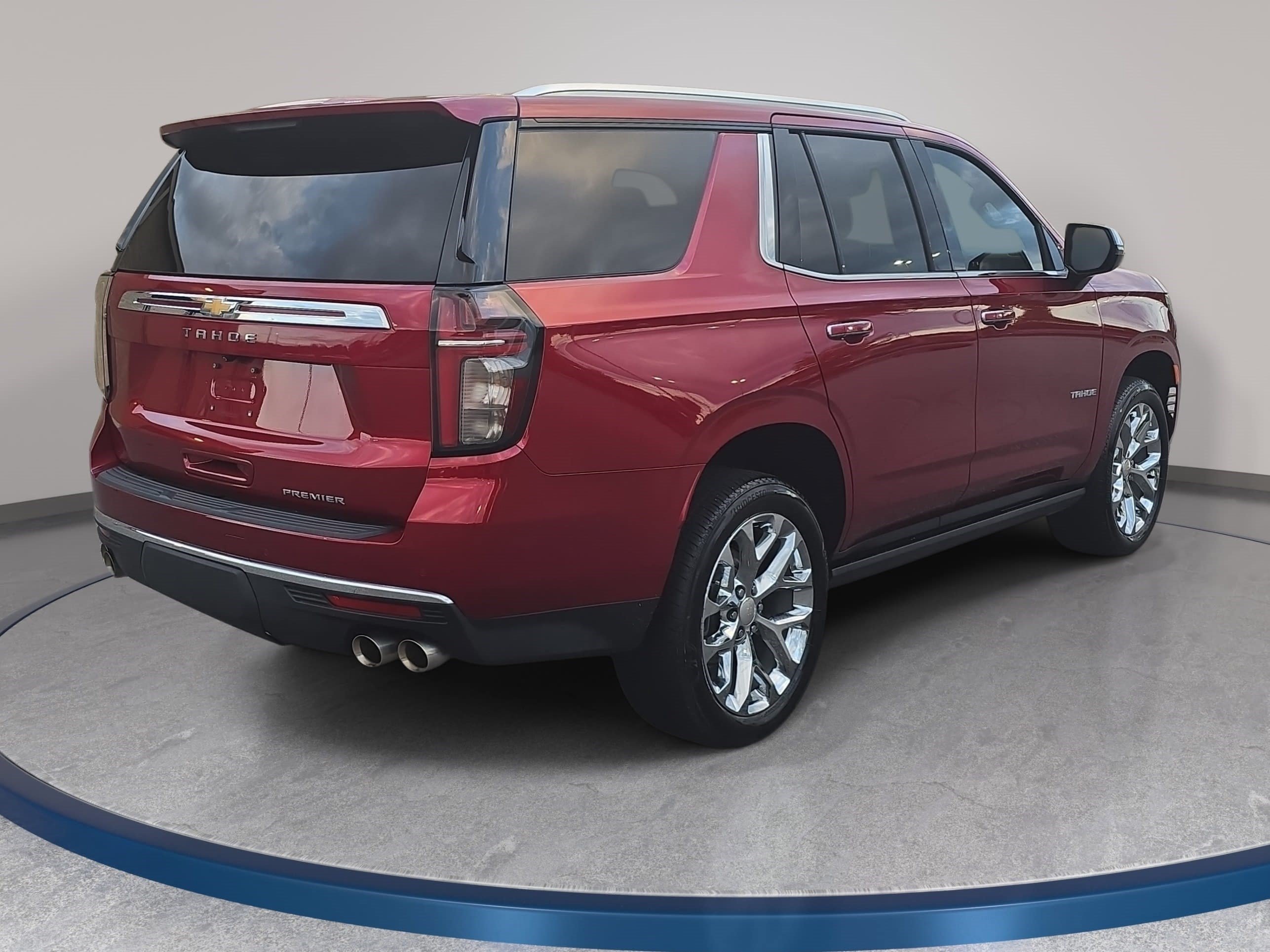 Used 2023 Chevrolet Tahoe Premier AWD/4WD image 5