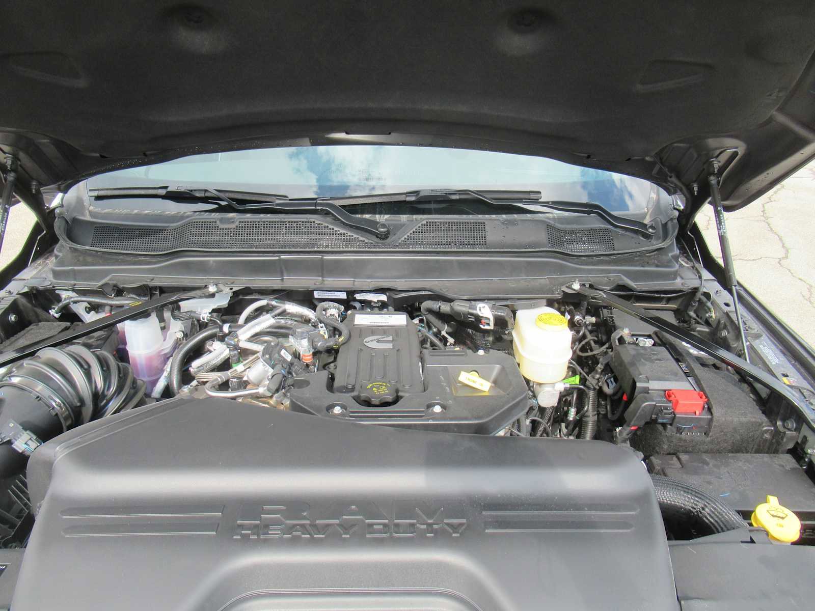 New 2026 RAM 3500 Laramie image 15