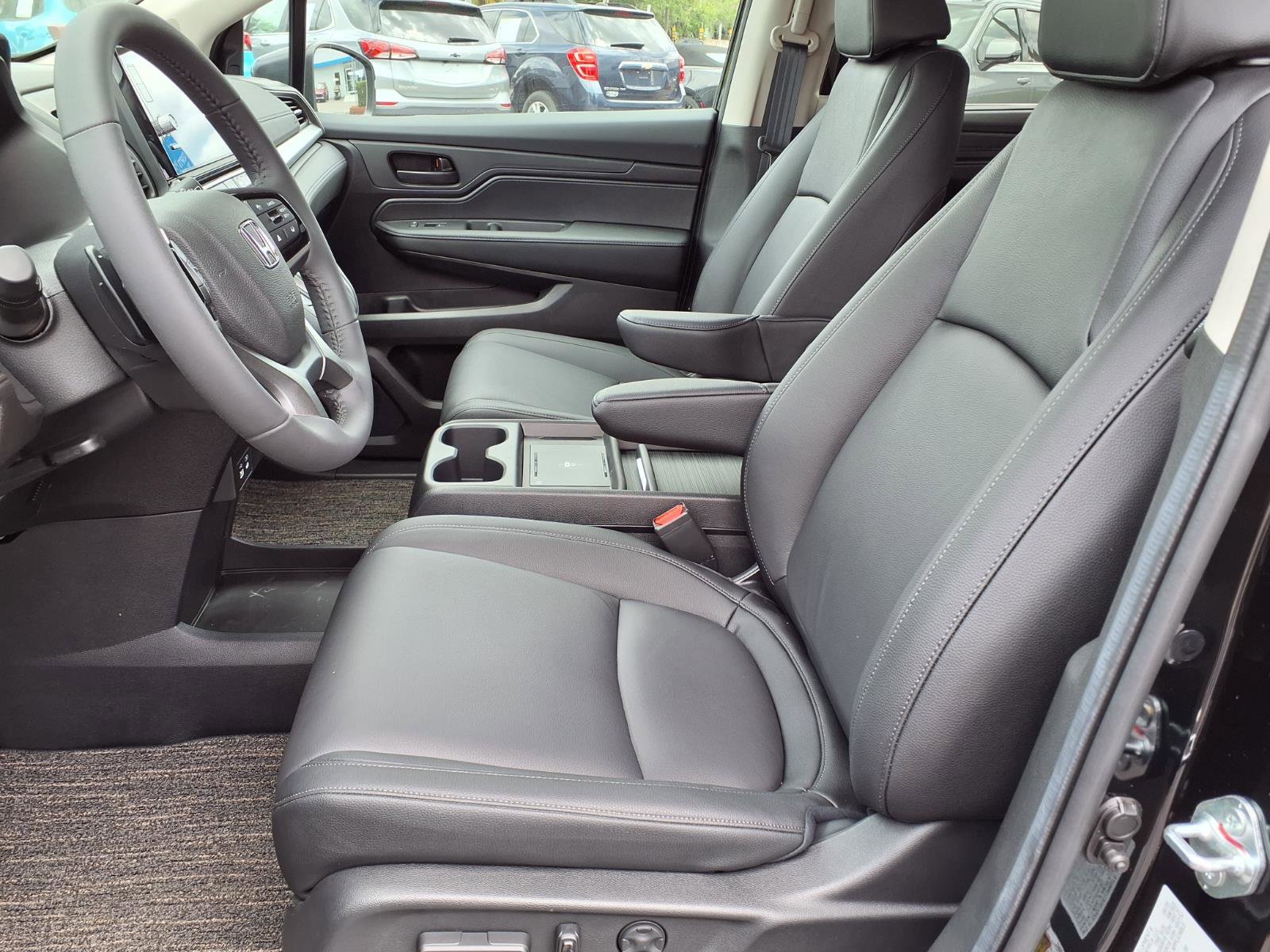 Used 2026 Honda Odyssey EX-L image 12