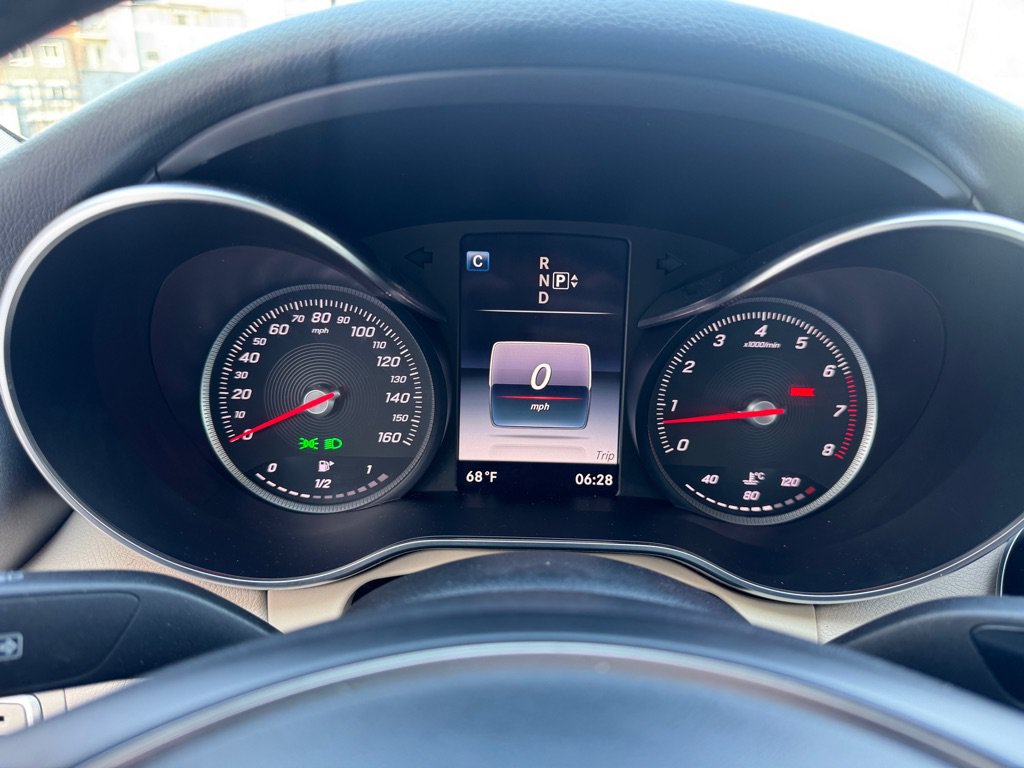 Used 2015 Mercedes-Benz C 300 4MATIC Sedan image 16