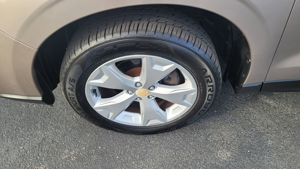 Used 2015 Subaru Forester 2.5i Premium image 6