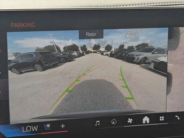 Used 2026 BMW X5 sDrive40i w/ Climate Comfort Package image 12