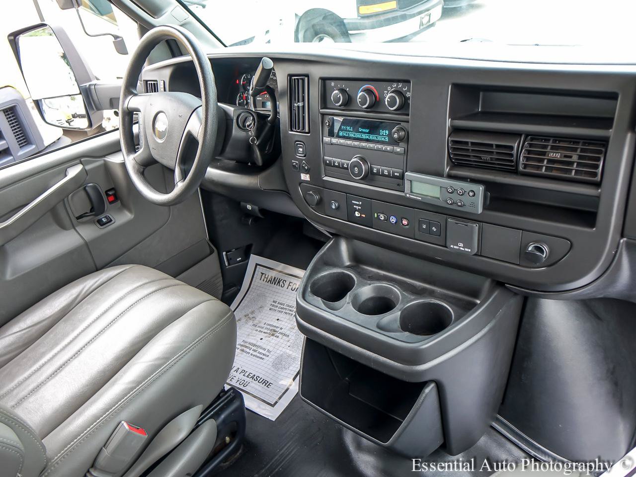 Used 2024 Chevrolet Express 3500 w/ Power Convenience Package RWD image 19