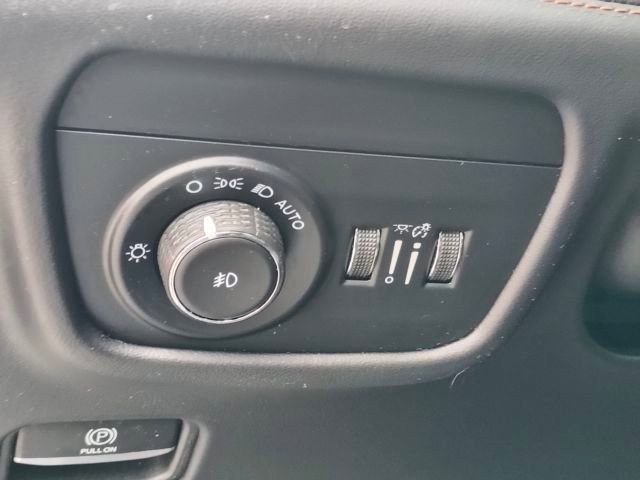 Used 2022 Jeep Grand Cherokee Summit image 19