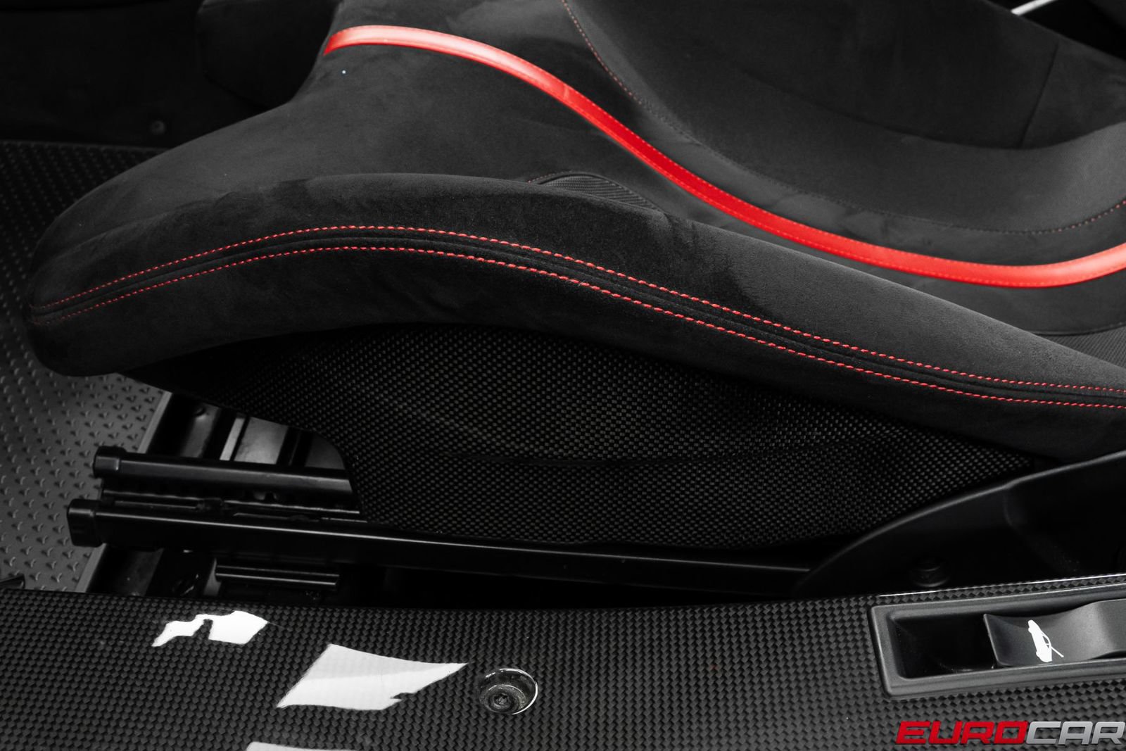 Used 2019 Ferrari 488 Pista Coupe RWD image 54