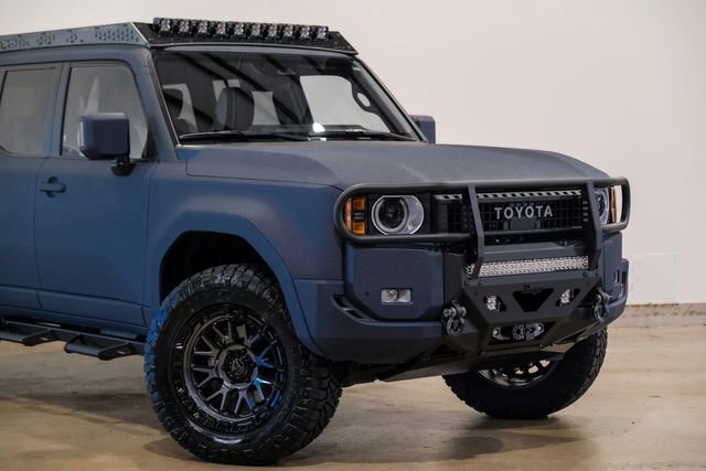 Used 2025 Toyota Land Cruiser image 12