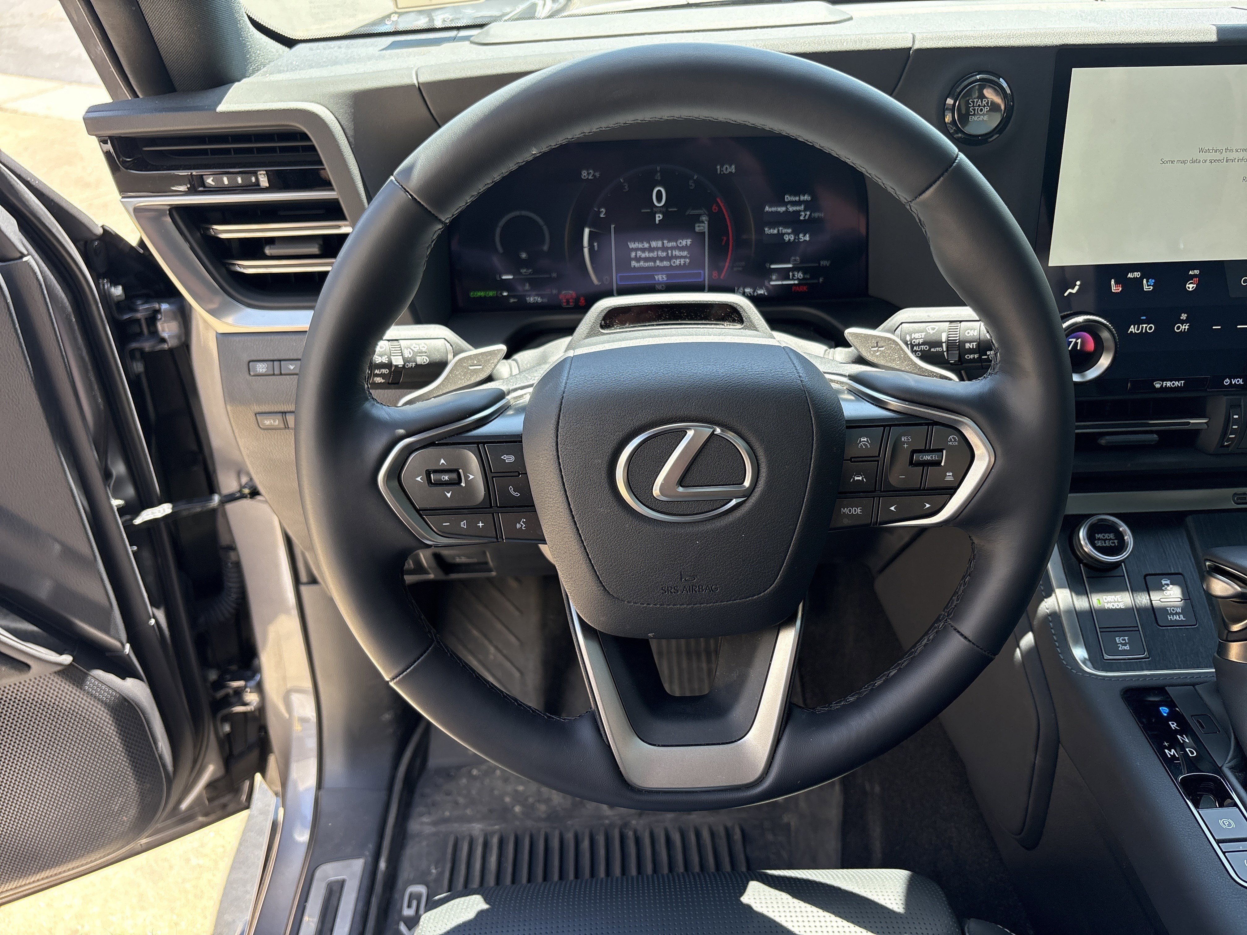 Used 2025 Lexus GX 550 w/ Accessory Package (2T) AWD/4WD image 18