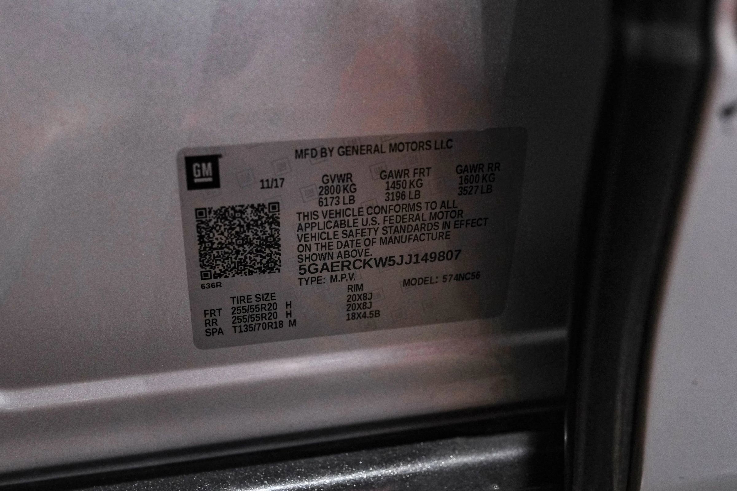 Used 2018 Buick Enclave Premium w/ Experience Buick Package image 54