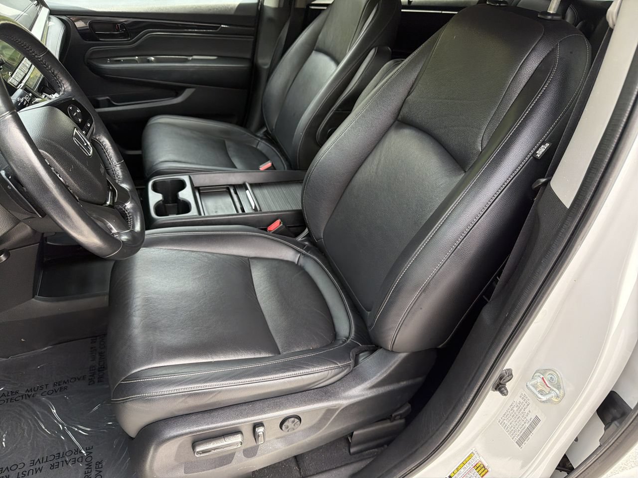 Used 2023 Honda Odyssey Touring image 17