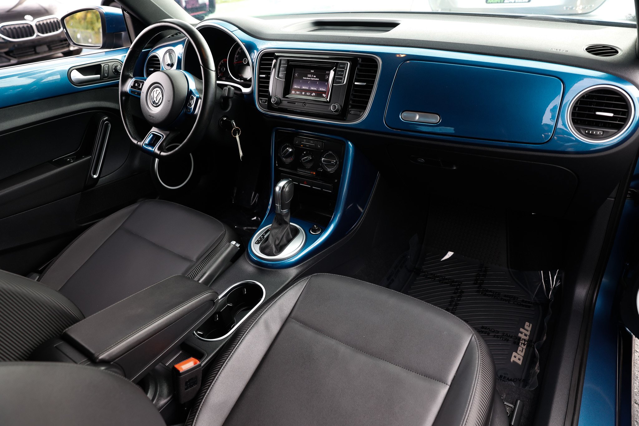 Used 2019 Volkswagen Beetle 2.0T S FWD image 20