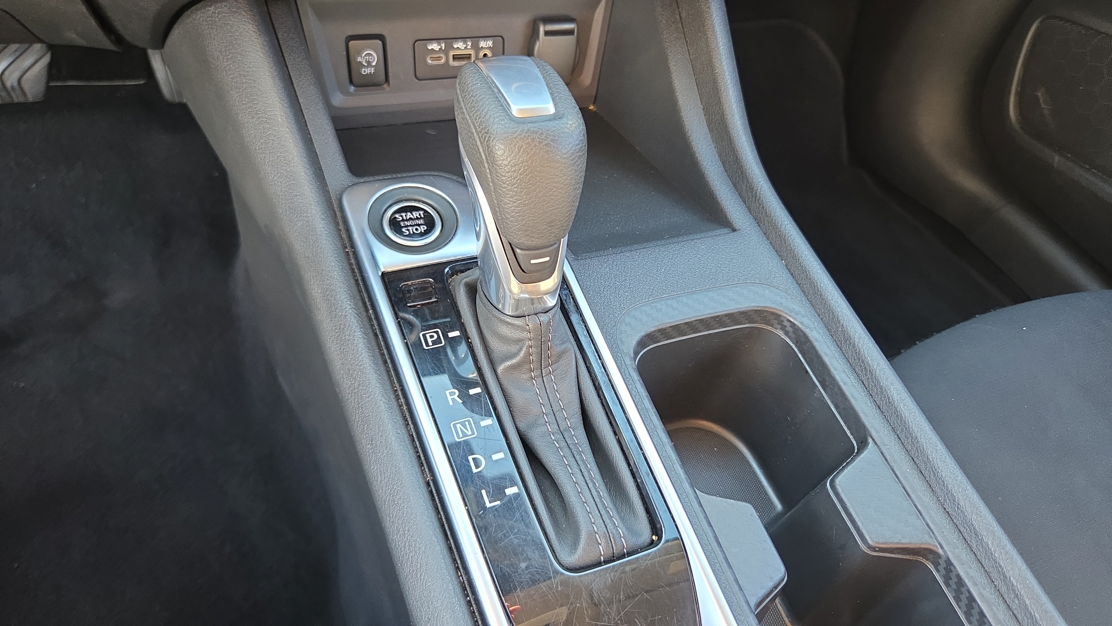Used 2024 Nissan Sentra SV FWD image 21