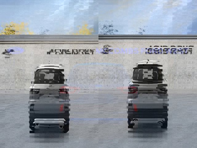 New 2025 Ford Escape SE image 7