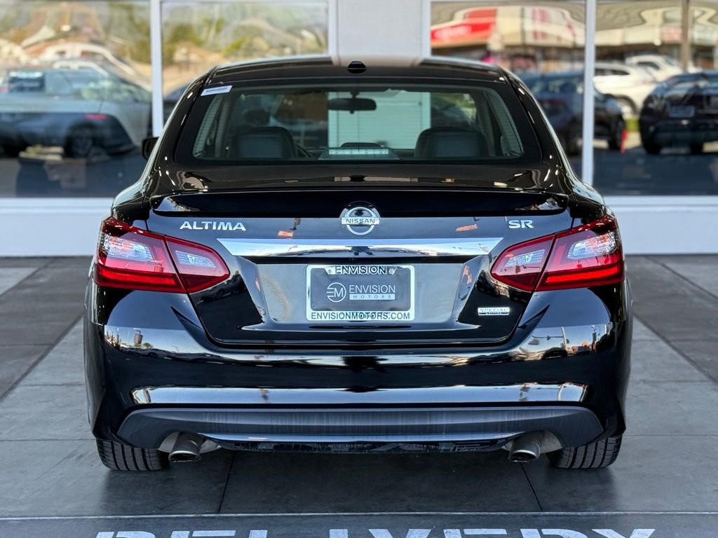 Used 2018 Nissan Altima 2.5 SR w/ SR Special Edition image 11