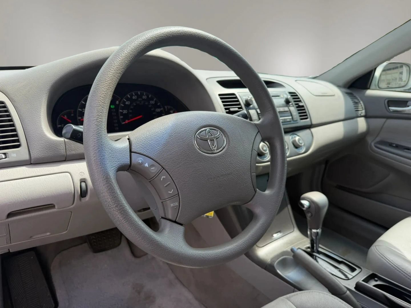 Used 2006 Toyota Camry LE FWD image 11