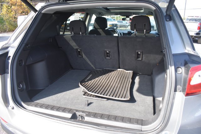 Certified 2018 Chevrolet Equinox LT w/ Sun & Infotainment Package FWD image 17