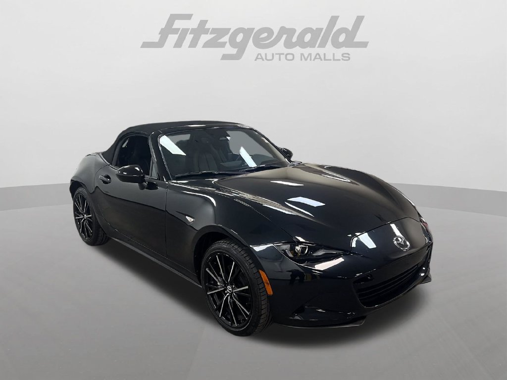 Used 2024 MAZDA MX-5 Miata Grand Touring RWD image 8
