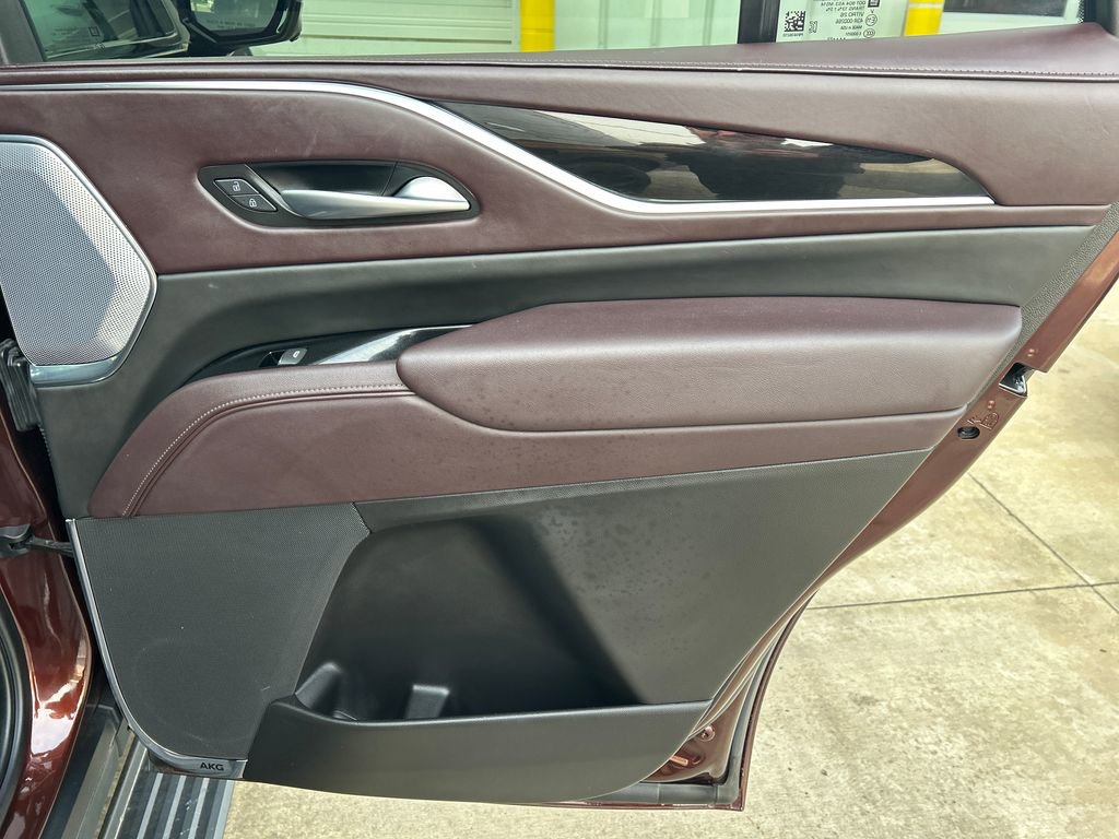 Certified 2023 Cadillac Escalade Sport Platinum w/ LPO, ONYX Package image 59