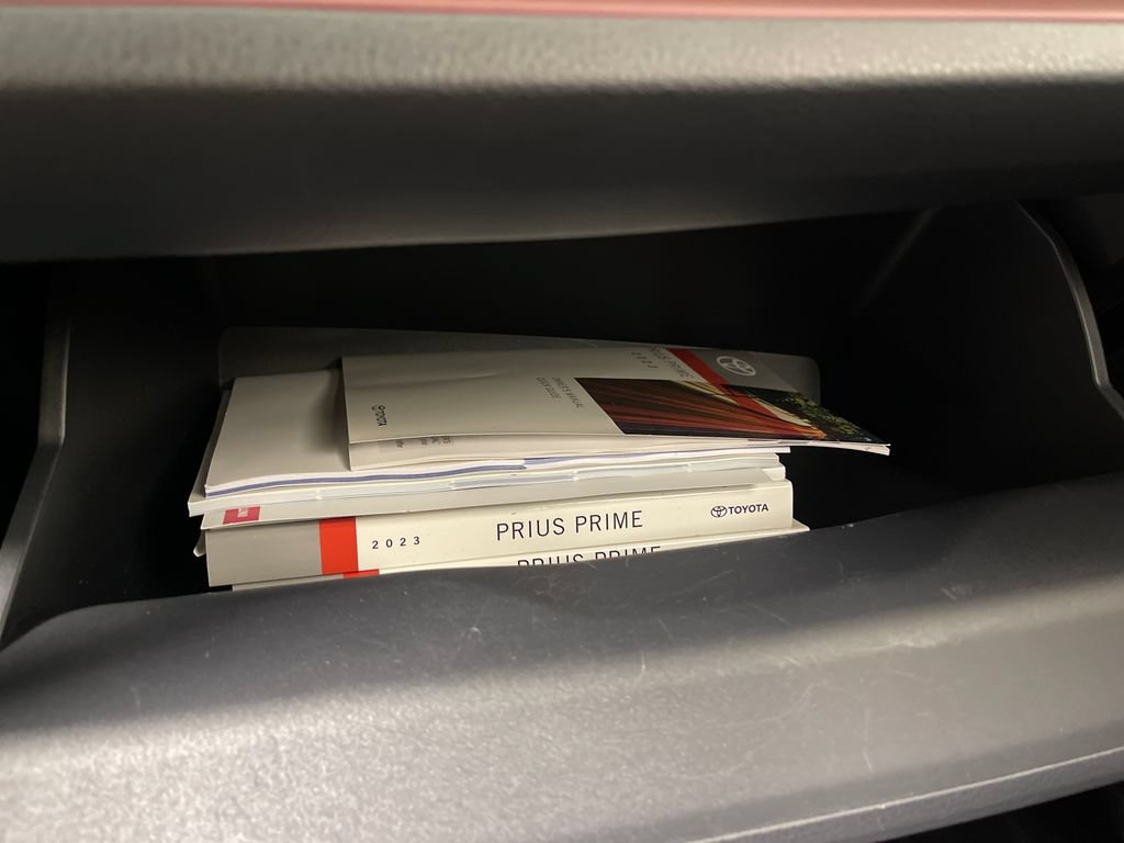Used 2023 Toyota Prius Prime FWD image 27