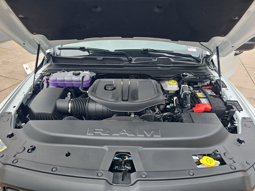 New 2026 RAM 1500 Tradesman AWD/4WD image 31