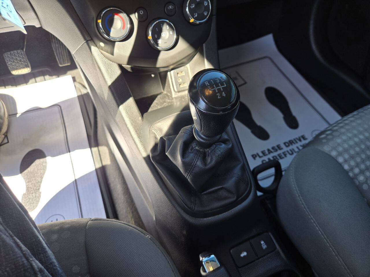 Used 2018 Chevrolet Sonic LS FWD image 15